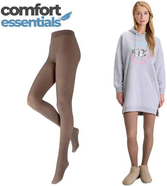 Huidkleurige panty's naast een vrouw in een grijze hoodie jurk.