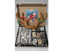 KerstKransjes Proeverij Pakket & Rendierspel | Mystery Card met persoonlijke online boodschap | 18 heerlijke kerstkransjes | 9 verschillende smaken | Opblaasbaar ringen werp spel