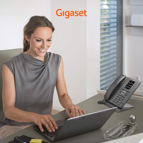 Snom D785N IP telefoon, SIP tafeltelefoon, 4,3 inch TFT-kleurendisplay 480 x 272 pixels, 12 SIP-identiteiten, sensorhaakschakelaar, USB, 48 zelfbeschrijfbare sleutels (12 fysieke), zwart, 00004599