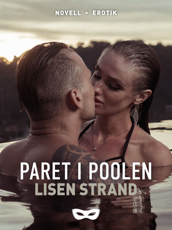 Paret i poolen