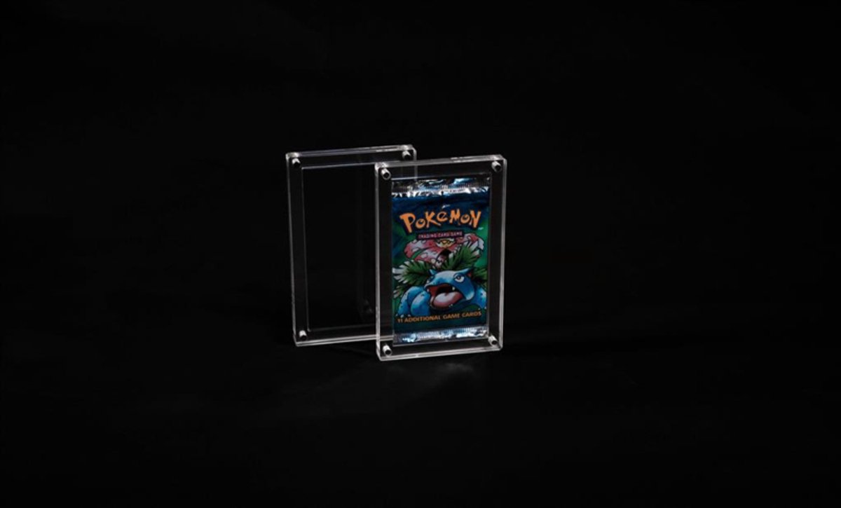 Asmodee Acrylic case booster pack