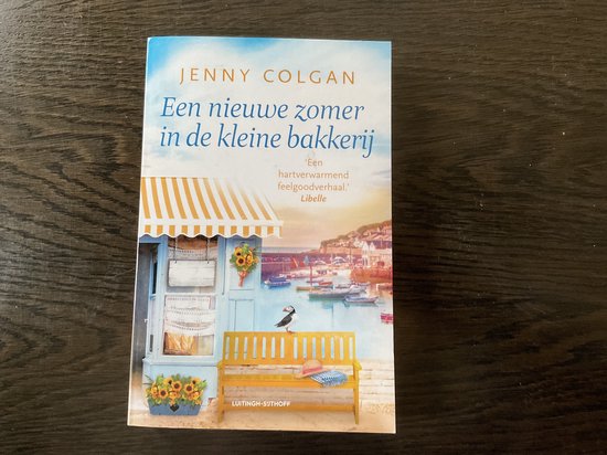 De kleine bakkerij aan het strand 4 - Een nieuwe zomer in de ... - cover