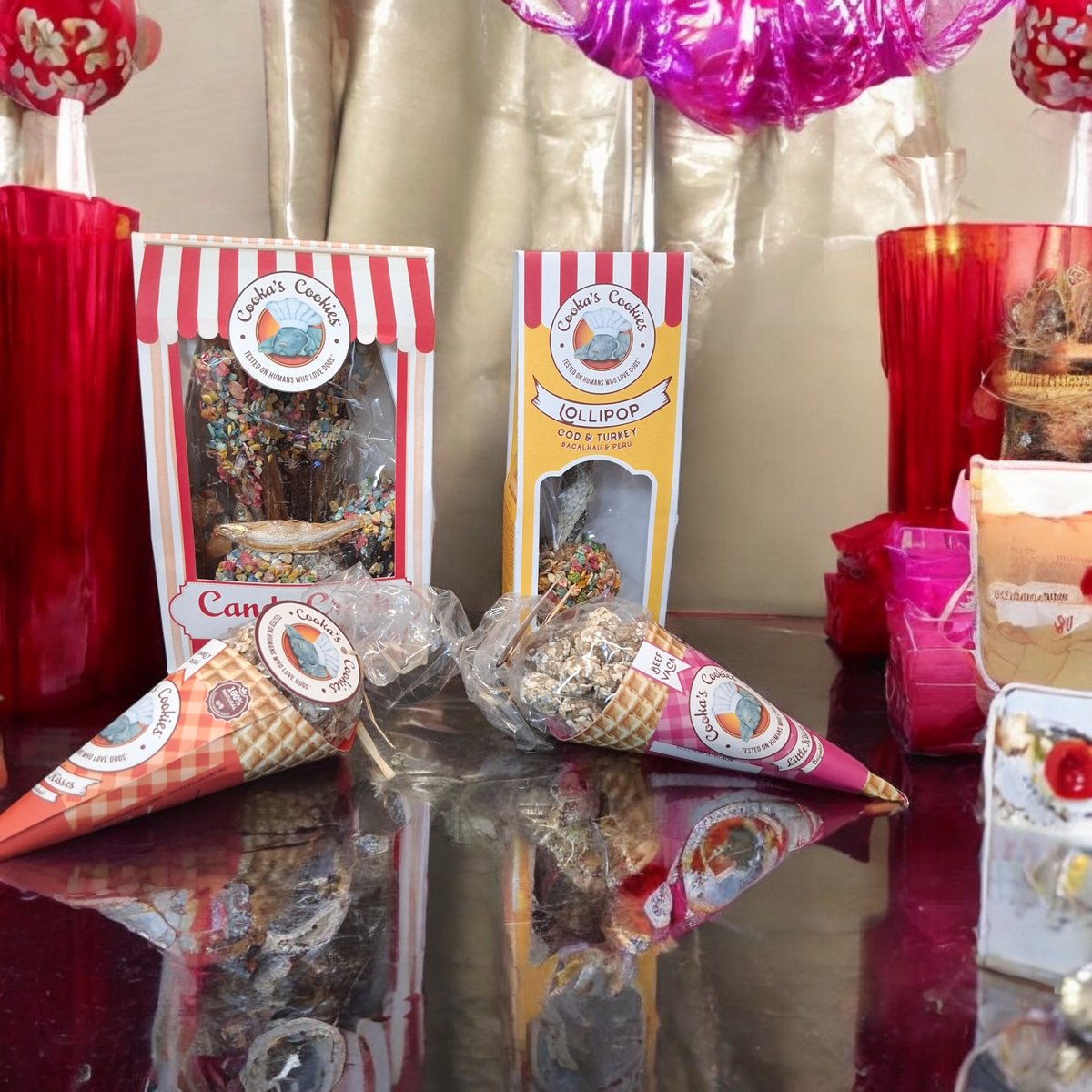 Cooka`s Cookies-100% Natuurlijk Hondensnack box-4 luxe snack Voordeel verpakkingen met o.a Rund & Kip tonijn