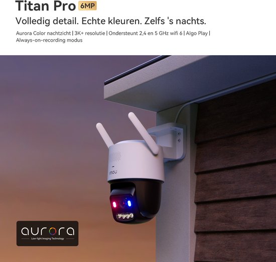 Titan Pro 6MP camera met twee antennes en Aurora Color nachtzicht, wit met zwart, met rode en blauwe lampjes.