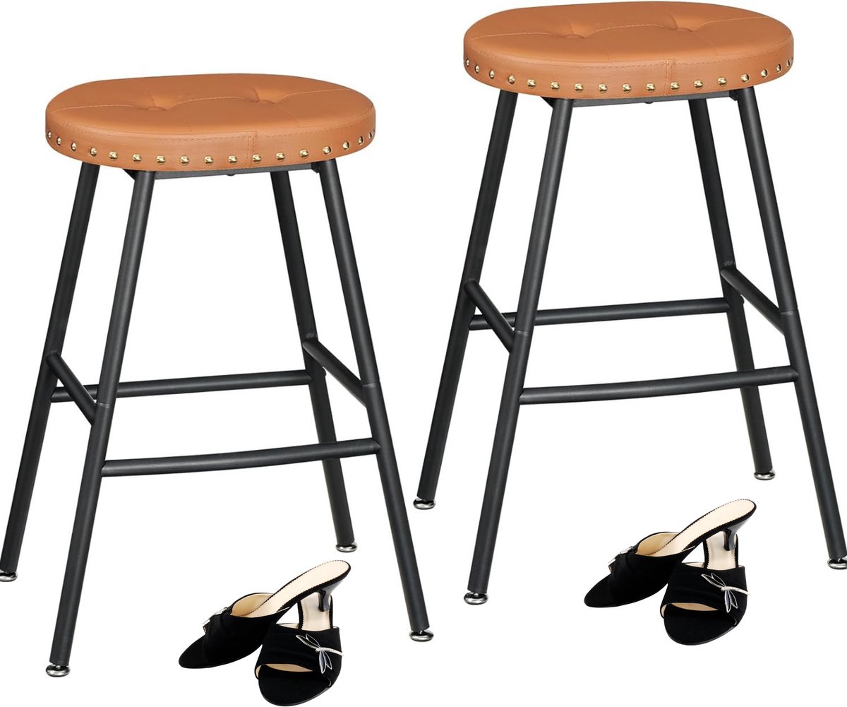 Signature Home Barkrukken Set van 2 – Industriële Barstoelen met Rugleuning & Voetsteun – PU Zitting Camel – Zithoogte 62 cm – Keuken Eiland Barkruk – Zwart Metaal