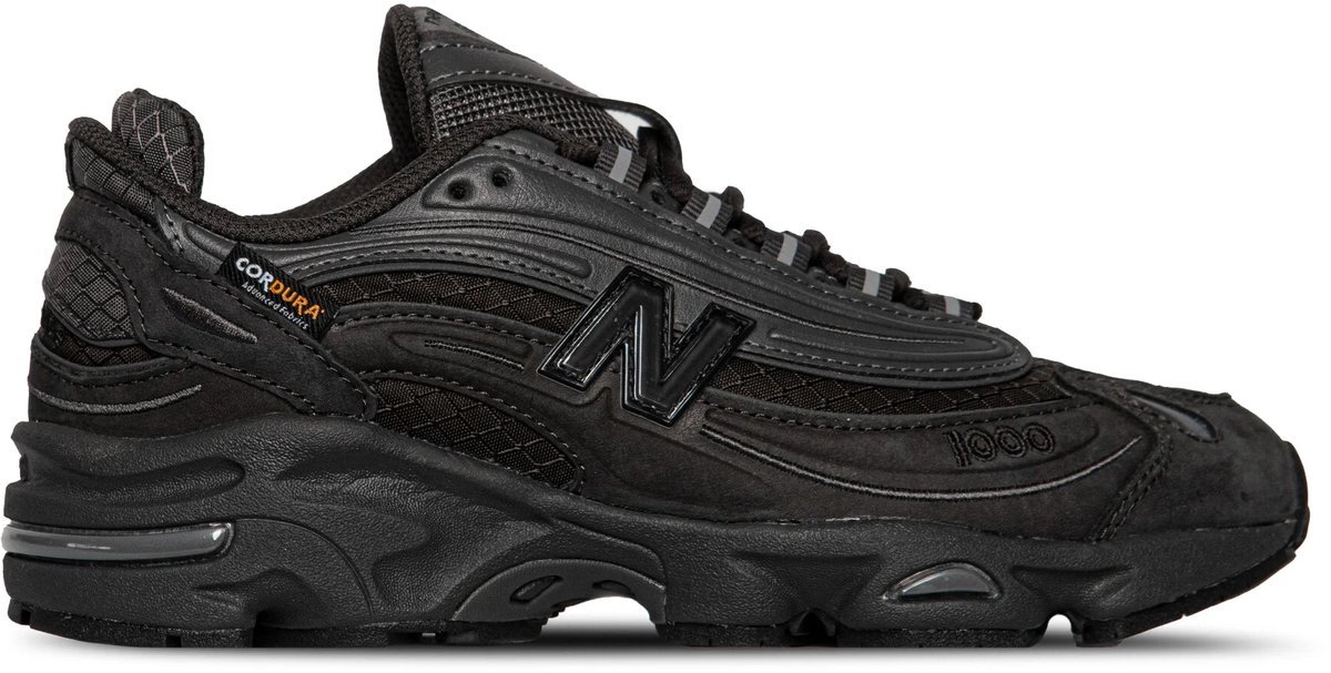 Sneakers New Balance M1000 Cement Zwart