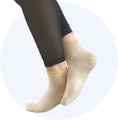 Hilvard Pilates sokken - Yoga sokken - Enkelsokken - 3 Paar - Beige en Oranje - Anti-slip sokken - One size fits all