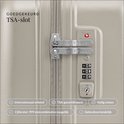 Detail van het TSA-cijferslot op een beige SUITSUIT koffer. Internationaal erkend en TSA-gecertificeerd.
