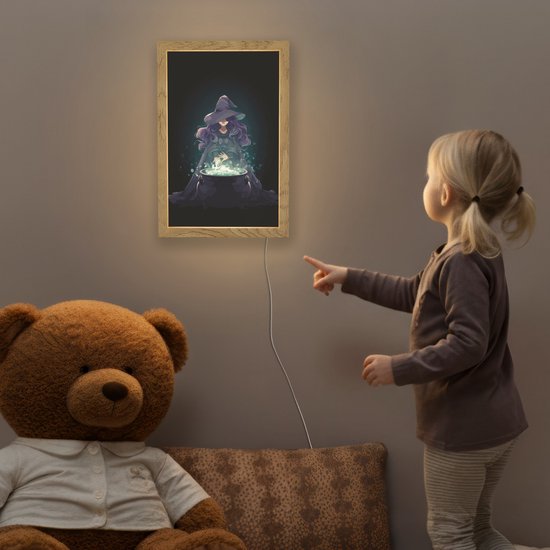 Nachtlampje 20x30 cm - Kinder lampje - Heks - Magie - Heksenketel - Paars - Tafellamp kinderkamer - Slaapkamer lamp - Bedlamp kinderen - Kinderlampje stopcontact - Wandlamp babykamer - Nachtlampjes van Merkloos — afbeelding 5