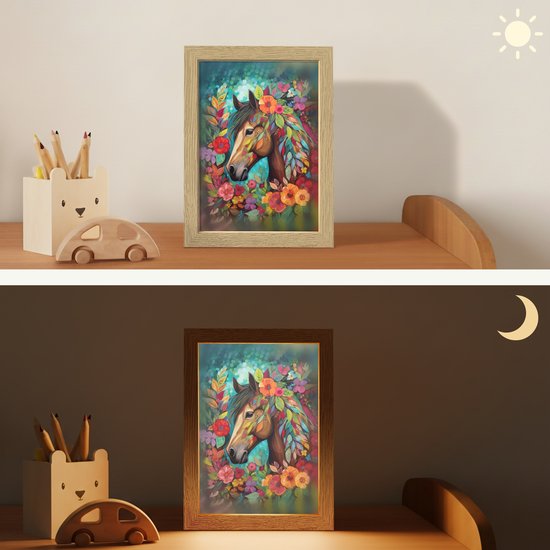 Nachtlampje 15x20 cm - Kinder lampje - Paard - Bloemen - Schilderij - Natuur - Verf - Tafellamp kinderkamer - Slaapkamer lamp - Bedlamp kinderen - Kinderlampje stopcontact - Wandlamp babykamer - Nachtlampjes van OnlyWow — afbeelding 4
