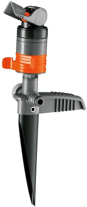 GARDENA turbinesproeier met oranje en grijze accenten, op een zwarte punt