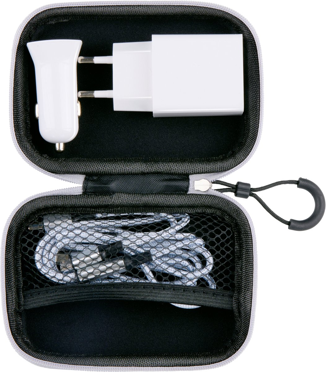 Grundig Reis Oplaadset - USB-C, USB-A & Lightning - Auto- en Wandlader