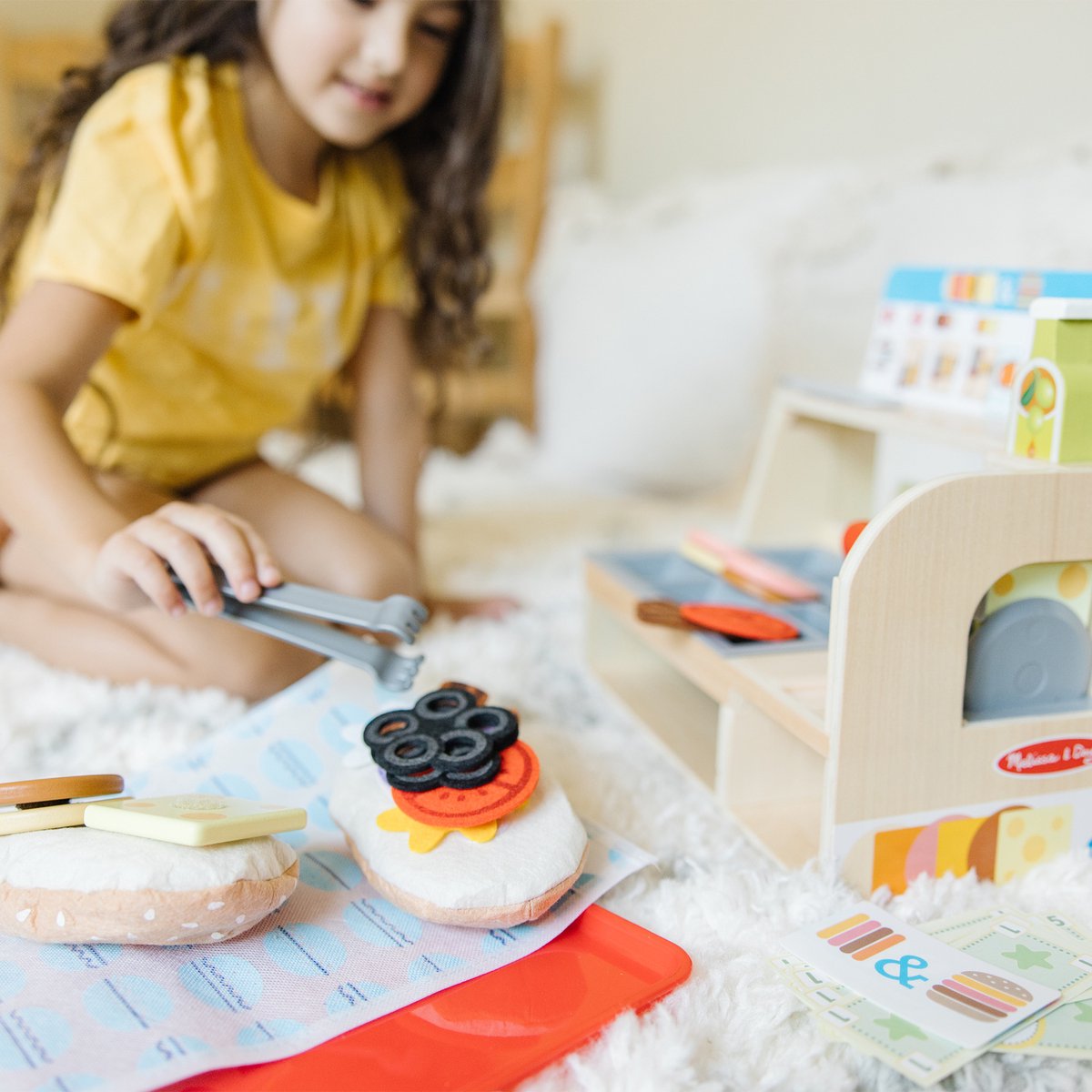 Melissa & Doug – Houten broodjeszaak speelset – Met snijfunctie — afbeelding 3