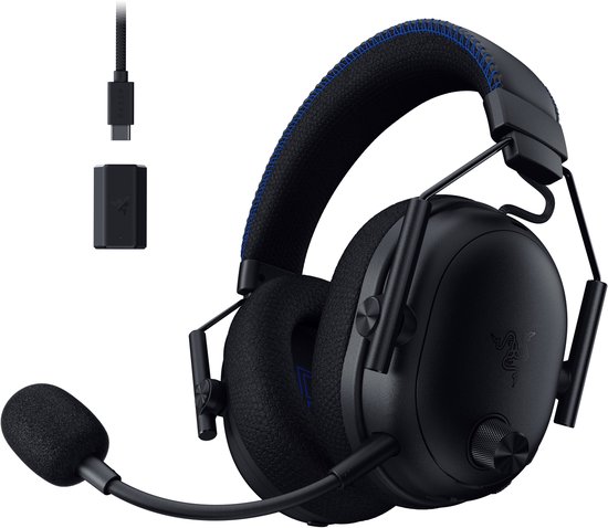 Zwarte Razer BlackShark V3 Pro gaming headset met blauwe stiksels, microfoon en USB-dongle, op witte achtergrond.