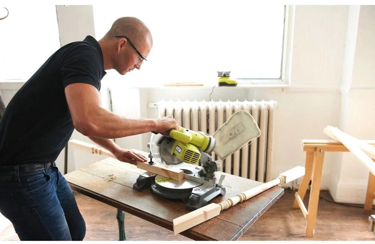 Ryobi EMS190DCL accu-verstekzaag – foto 4