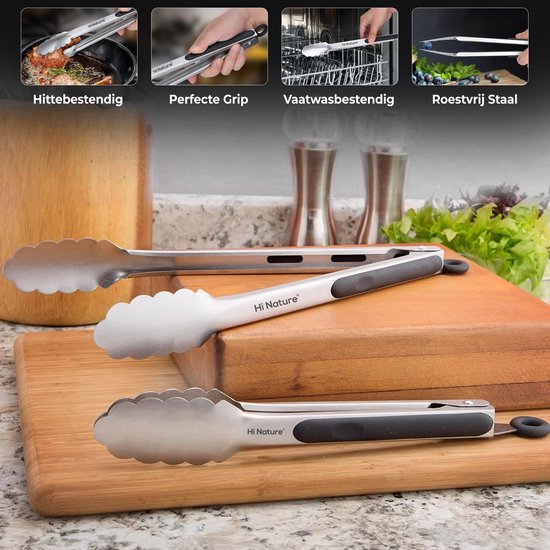 Set van twee RVS tangen met zwarte grepen, met uitleg over hittebestendigheid, grip, vaatwasserbestendigheid en materiaal.