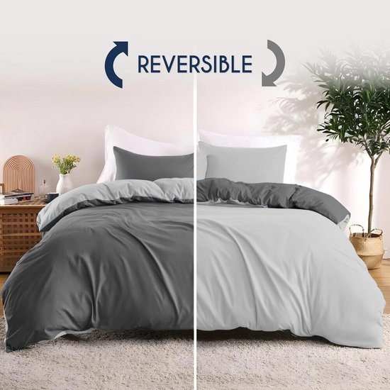 Dreamzie - 2 dekbedovertrekken 135x200 cm met 2 kussenslopen 80x80 cm - lichtgrijs/wit - 135x200 beddenset van 100% microvezel - 4 stuks - gecertificeerd vrij van chemicaliën (Oeko TEX Dreamzie - 2 dekbedovertrekken 135x200 cm met 2 kussenslopen 80x80 cm - lichtgrijs/wit - 135x200 beddenset van 100% microvezel - 4 stuks - gecertificeerd vrij van chemicaliën (Oeko TEX