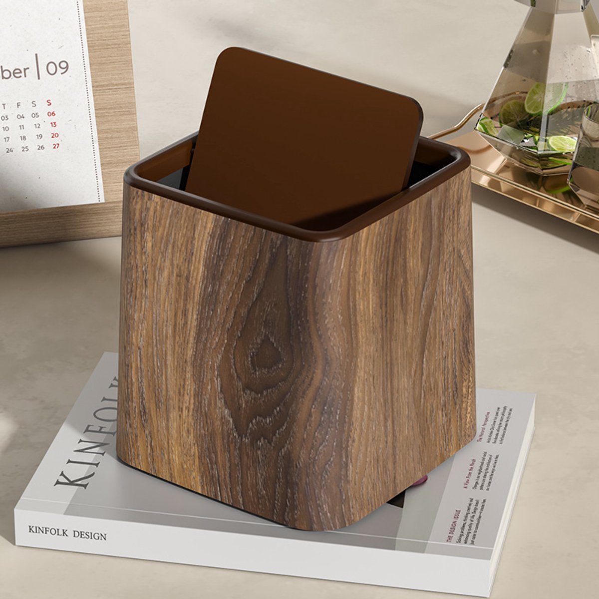 prullenbak - Mini - Afvalbak voor op het bureau - Vintage houtnerfafwerking - Geschikt voor bureaus, keukens en badkamers - Ruimtebesparend - Ontwerp zonder deksel - Houtkleur