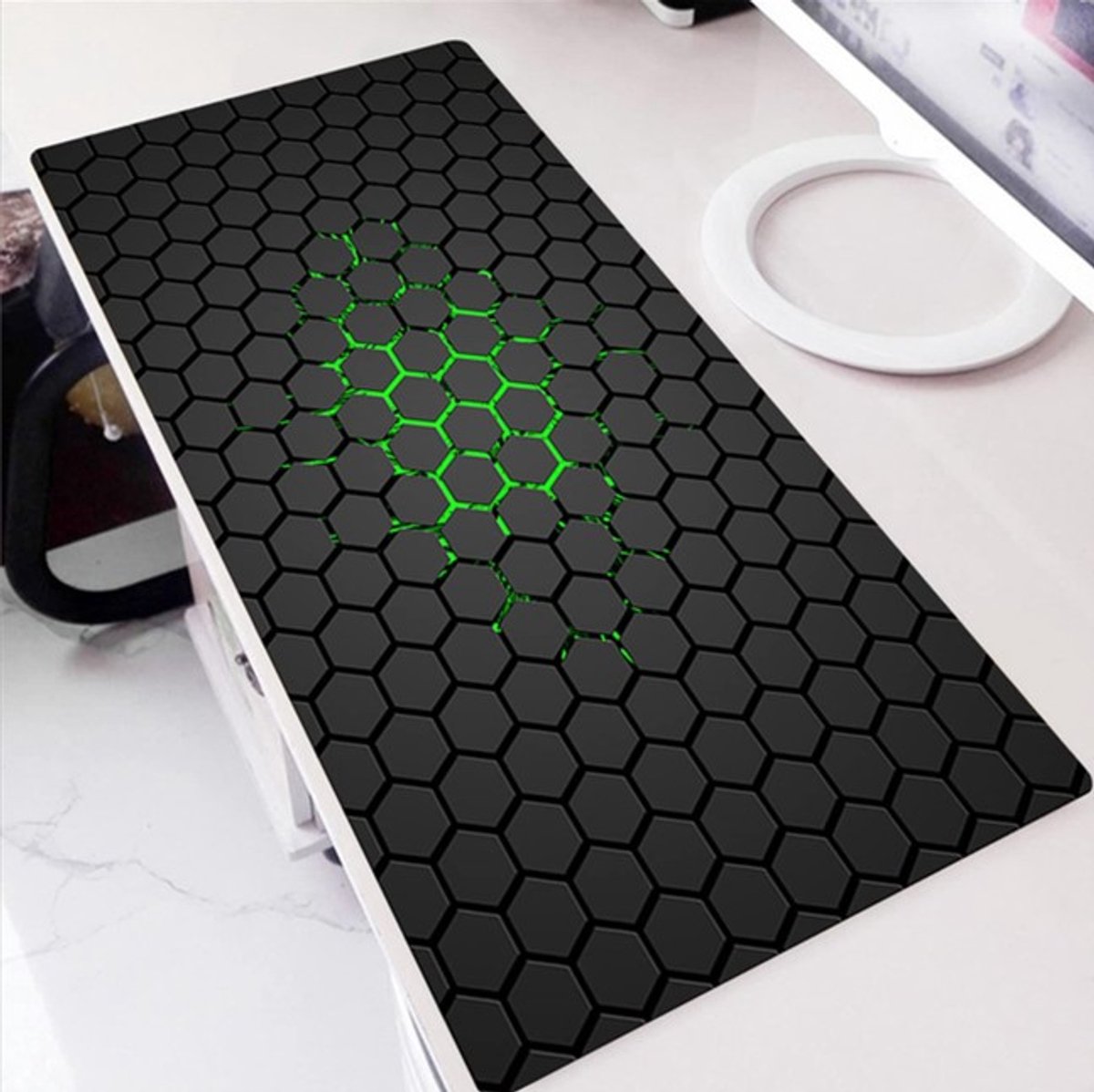 Gaming Muismat XXL – Antislip – Hexagon Design – Waterproof Deskmat 80×30 cm