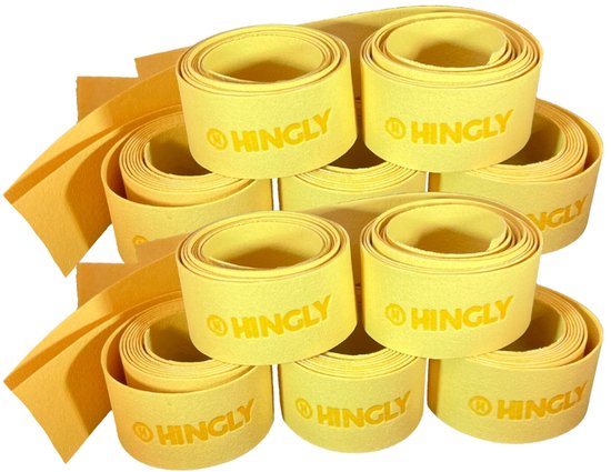 Stapel gele Hingly-gripwikkels met Hingly-logo.