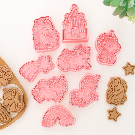 8 Delige Cookie cutter - Cookie mould - Unicorn koekjes uitsteekvormpjes met stempels - Bakken – Cadeau - Eenhoorn koekjes bakken - Verschillende koekjes vormen - LOUZIR