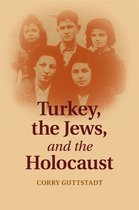 Boekomslag met de titel 'Turkey, the Jews, and the Holocaust' en een sepia-afbeelding van vijf personen.