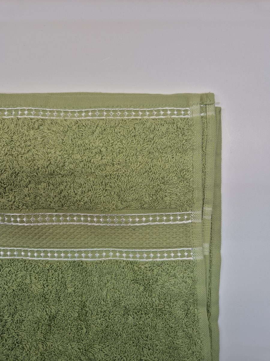 Luxe Badhanddoek - Groen - 70 x 140 cm