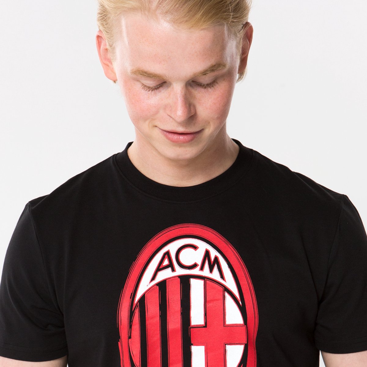AC Milan big logo t-shirt senior - Maat M