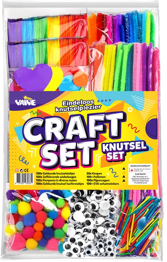 Craft set knutselpakket met houten stokjes, pijpenragers, pompons, wiebeloogjes, knopen en schuimstickers.