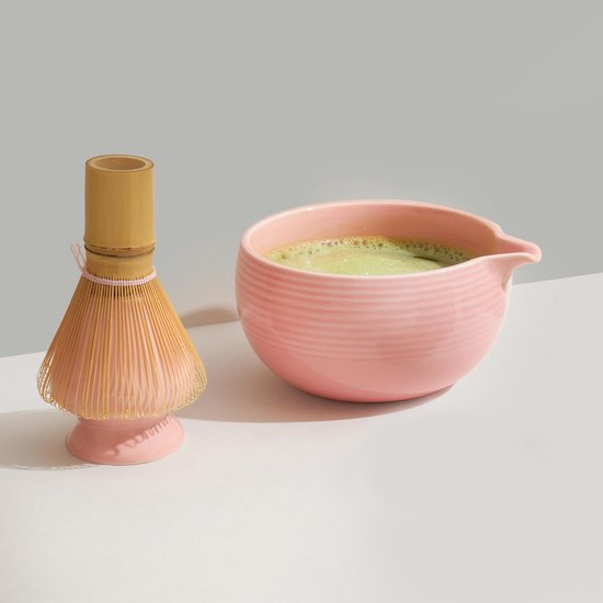 Mabecol Set van 2 Japanse matcha met keramische kom met 510 ml tuit en gardehouder, essentiële set voor matcha-thee, melk en elegant cadeau, blauw