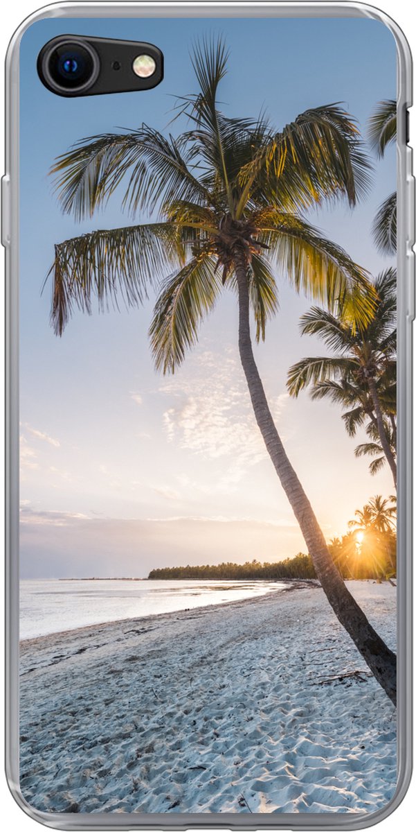 Telefoonhoesje Geschikt voor iPhone SE 2022 hoesje - Strand - Zonsondergang - Palmboom - Siliconen Telefoonhoesje Telefoonhoesje