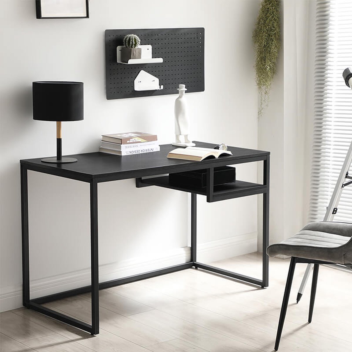 Signature Home Gorgia Bureau met Vakken - Industrieel Werktafel - 120 x 60 x 75 cm