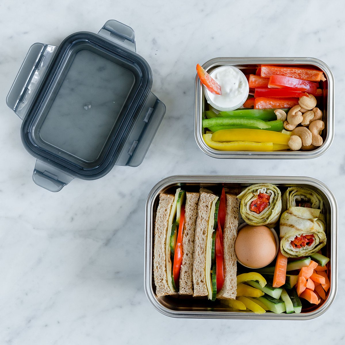 Lock&Lock RVS Lunchbox en Snackdoosje - RVS Broodtrommel - Snackbox - Vershoudbakjes - Bewaarbakjes - Bewaardoos met deksel - Luchtdicht - Lekvrij - Stapelbaar - BPA vrij - PFAS vrij - Duurzaam - Volwassenen en Kinderen - Set 2 stuks - LocknLock — cadeau in Cadeau-ideeën - foto 5