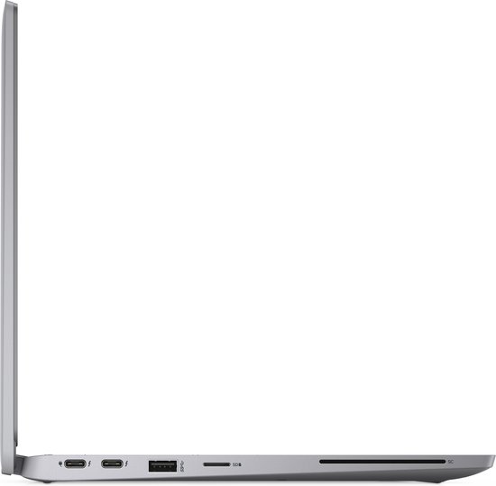 Zijaanzicht van een grijze Dell Latitude laptop met twee USB-C, USB-A, SD-kaartlezer en smartcard-sleuf.