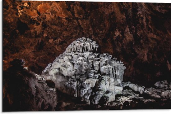 WallClassics - Dibond - Grotta Gigante - Italië - 75x50 cm Foto op Aluminium (Wanddecoratie van metaal)