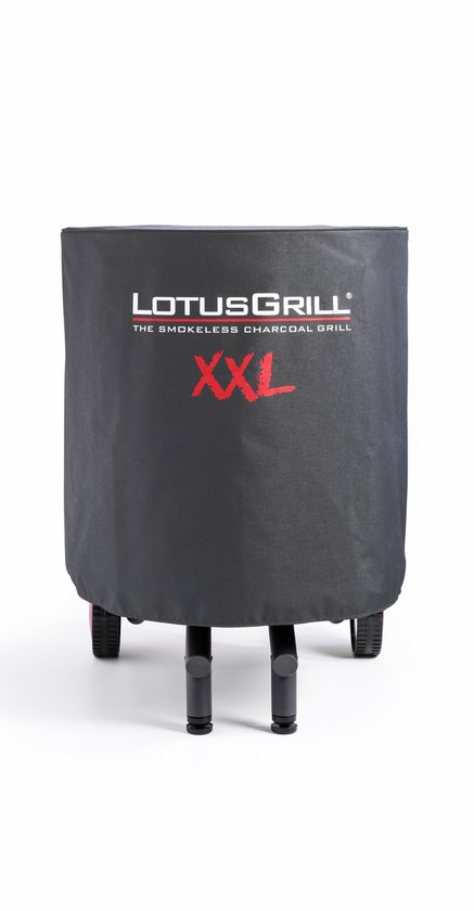 Zwarte LotusGrill XXL hoes met rode letters "XXL". De hoes heeft een ronde vorm en staat op wieltjes.