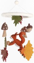Mobiel Eekhoorn in Herfstbos - 19x50cm - Vilten Figuren - Sjaal met Verhaal - Fairtrade - Decoratie voor boven Bed, Box of als Babykamer Accessoire