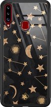 Casimoda® hoesje - Geschikt voor Samsung Galaxy A20s - Counting The Stars - Luxe Hard Case Zwart - Backcover telefoonhoesje - Goudkleurig