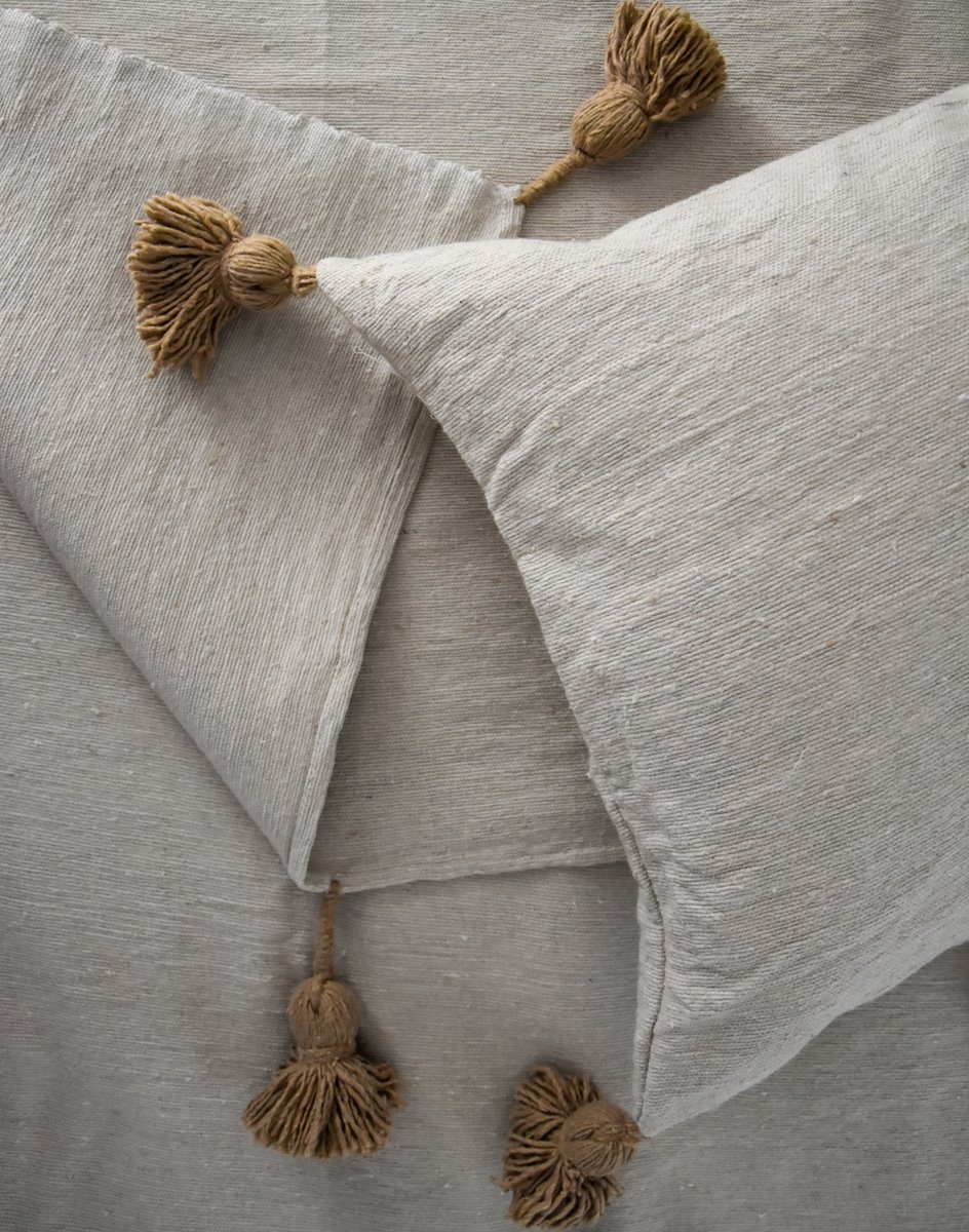 Dekentje - pompom deken creme met beige – Ideaal als sprei voor je bed of deken voor op de bank - 150 x 200cm - Plaid woon- en slaapkamer — cadeau in Wonen & Interieur - foto 3