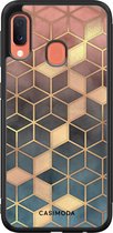 Casimoda® hoesje - Geschikt voor Samsung Galaxy A20e - Cubes Art - Zwart TPU Backcover - Geometrisch patroon - Rood
