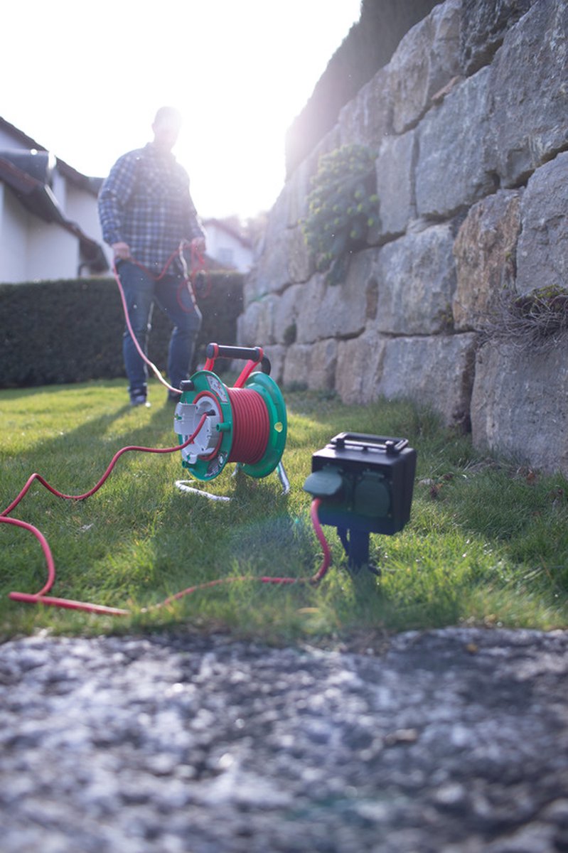 VB Extend Dubbele Tuincontactdoos op Spies - 10 meter kabel