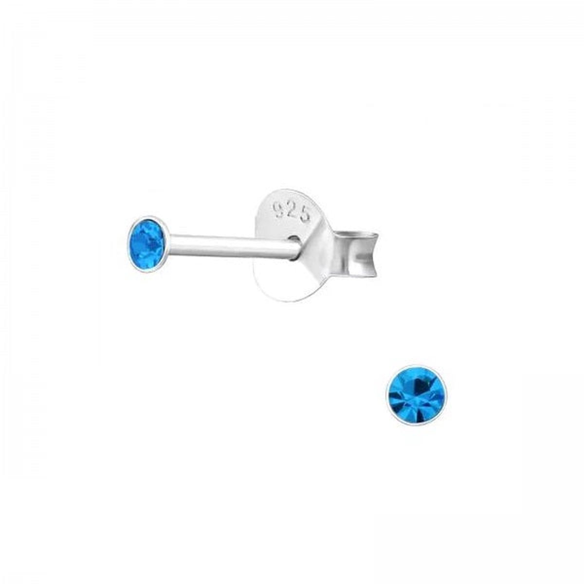 Zilveren oorknop, Lebowski kristal Capri (6mm)