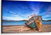 WallClassics - Canvas  - Scheepswrak gestrand op Strand - 120x80 cm Foto op Canvas Schilderij (Wanddecoratie op Canvas)