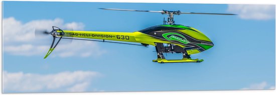 WallClassics - Acrylglas - Geel Groene Helikopter bij Wolken - 120x40 cm Foto op Acrylglas (Wanddecoratie op Acrylaat)