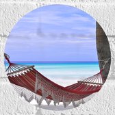 WallClassics - Muursticker Cirkel - Hangmat op het Strand - 20x20 cm Foto op Muursticker