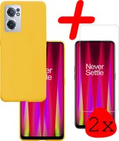 Hoes Geschikt voor OnePlus Nord CE 2 Hoesje Siliconen Back Cover Case Met 2x Screenprotector - Hoesje Geschikt voor OnePlus Nord CE 2 Hoes Cover Hoesje - Geel.