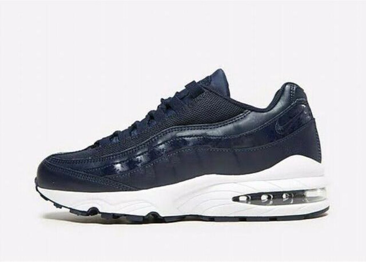 cilt Direkt olarak görkem nike schoenen kindermaten -  guesswhoshowedupatdinner.com