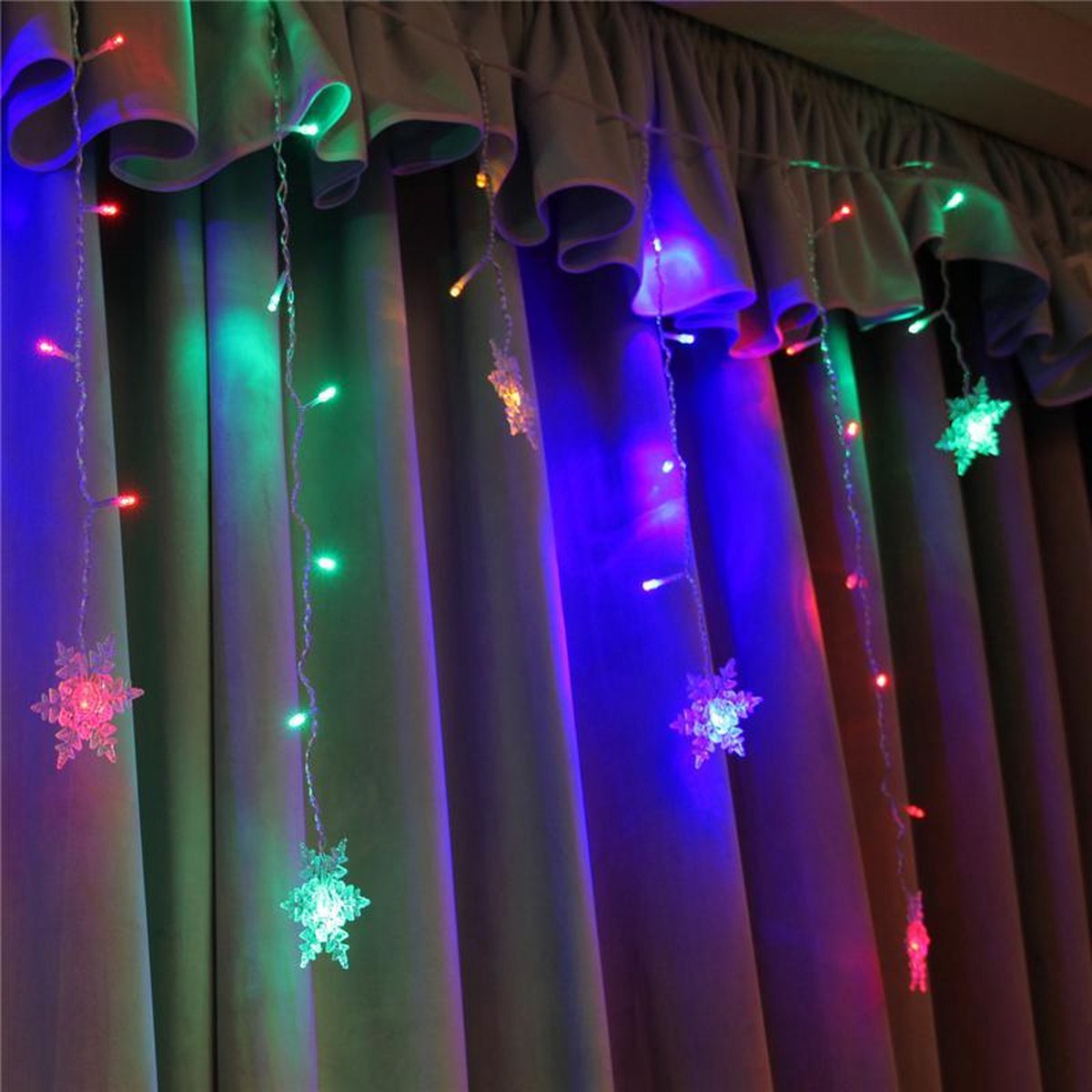 BLOOMWIN Sneeuwvlokken lichtgordijn warm-wit 3m, USB-kerstverlichting voor ramen, sfeerverlichting, binnenverlichting, lichtkettinggordijn voor slaapkamer, winter, Kerstmis, decoratie