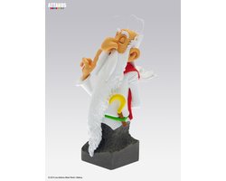Collectible Panoramix statue