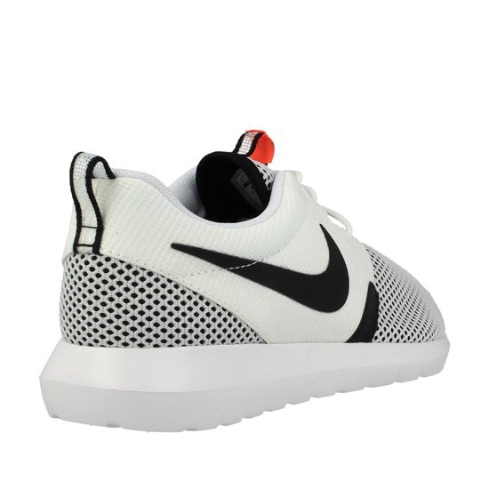 Woordvoerder gesmolten volgorde Nike ROSHE ONE NM BR 644425 100 Wit;Zwart maat 39 | bol.com